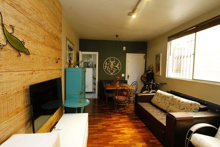 Apartamento para alugar com 87m², 3 quartos e 1 vagaSala