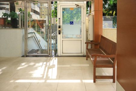 Apartamento para alugar com 1 quarto, 43m² em Jardim Armação, Salvador