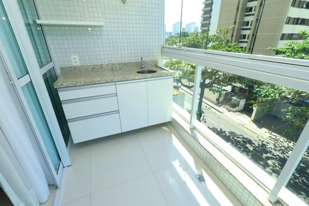 Apartamento para alugar com 49m², 1 quarto e 1 vagaVaranda da Sala