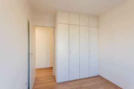 Apartamento para alugar com 208m², 3 quartos e 2 vagas Apartamento para alugar com 208m², 3 quartos e 2 vagasQuarto 2