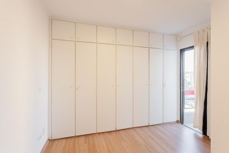 Apartamento para alugar com 208m², 3 quartos e 2 vagas Apartamento para alugar com 208m², 3 quartos e 2 vagasSuíte