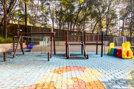 Apartamento para alugar com 208m², 3 quartos e 2 vagasPlayground