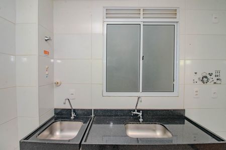 Apartamento para alugar com 50m², 2 quartos e 1 vagaCozinha e Área de Serviço