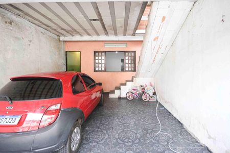 Garagem de casa para alugar com 1 quarto, 80m² em Jardim Silvia Maria, São Paulo