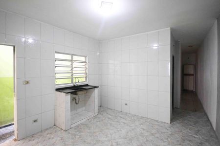 Cozinha de casa para alugar com 1 quarto, 80m² em Jardim Silvia Maria, São Paulo