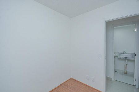 Quarto 1 de apartamento para alugar com 2 quartos, 33m² em Socorro, São Paulo