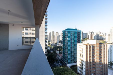 Apartamento à venda com 138m², 2 quartos e 2 vagas Apartamento à venda com 138m², 2 quartos e 2 vagasVaranda