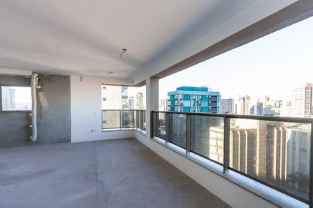 Apartamento à venda com 138m², 2 quartos e 2 vagas Apartamento à venda com 138m², 2 quartos e 2 vagasVaranda