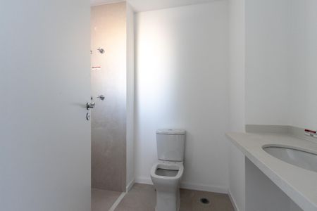 Apartamento à venda com 138m², 2 quartos e 2 vagas Apartamento à venda com 138m², 2 quartos e 2 vagasQuarto 2 - Banheiro da Suite