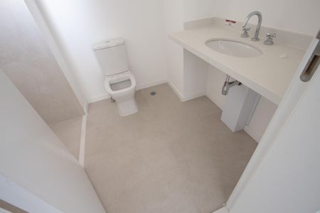Apartamento à venda com 138m², 2 quartos e 2 vagas Apartamento à venda com 138m², 2 quartos e 2 vagasQuarto 2 - Banheiro da Suite