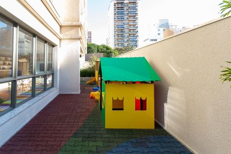 Apartamento à venda com 142m², 3 quartos e 2 vagas Apartamento à venda com 142m², 3 quartos e 2 vagasÁrea Comum