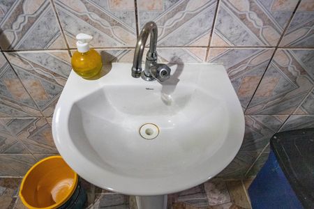 Casa à venda com 345m², 4 quartos e 4 vagas Casa à venda com 345m², 4 quartos e 4 vagasCasa 1 - banheiro