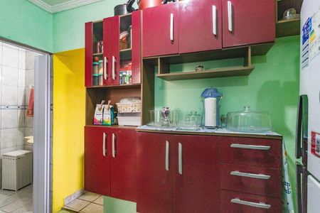 Casa à venda com 345m², 4 quartos e 4 vagas Casa à venda com 345m², 4 quartos e 4 vagasCasa 2 - cozinha