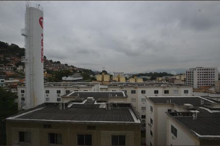 Vista do Quarto 1 de apartamento para alugar com 2 quartos, 72m² em Cascadura, Rio de Janeiro