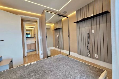 Apartamento à venda com 2 quartos, 94m² em Vila Cordeiro, São Paulo