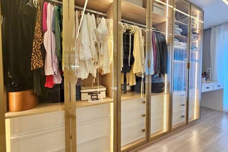 Apartamento à venda com 2 quartos, 94m² em Vila Cordeiro, São Paulo