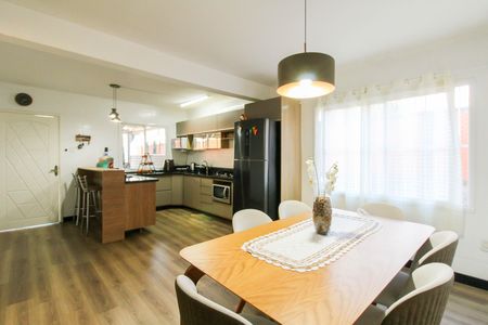 Casa para alugar com 500m², 3 quartos e 10 vagas Casa para alugar com 500m², 3 quartos e 10 vagasCozinha