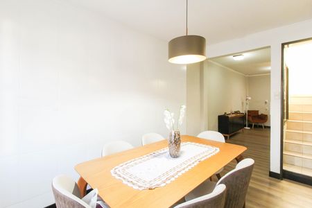Casa para alugar com 500m², 3 quartos e 10 vagas Casa para alugar com 500m², 3 quartos e 10 vagasCozinha