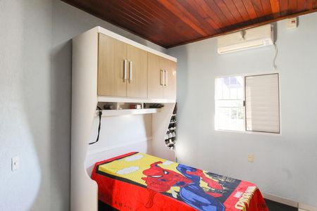 Quarto 1 de casa para alugar com 3 quartos, 500m² em Rio Branco, Canoas