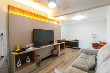 Casa para alugar com 3 quartos, 500m² em Rio Branco, Canoas