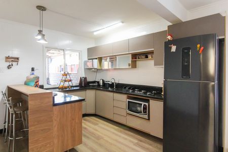 Casa para alugar com 500m², 3 quartos e 10 vagas Casa para alugar com 500m², 3 quartos e 10 vagasCozinha