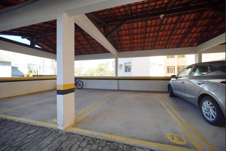 Garagem de apartamento para alugar com 2 quartos, 75m² em Itacorubi, Florianópolis