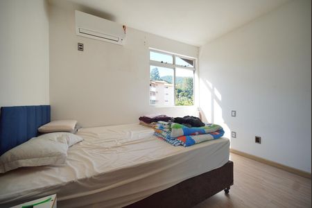 Apartamento para alugar com 75m², 2 quartos e 1 vagaSuíte