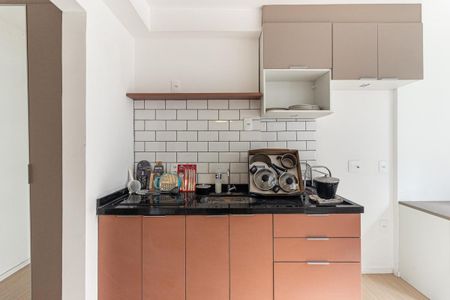 Cozinha de kitnet/studio para alugar com 1 quarto, 20m² em República, São Paulo