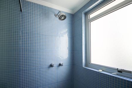 Apartamento para alugar com 74m², 2 quartos e 1 vaga Apartamento para alugar com 74m², 2 quartos e 1 vagaBanheiro da Suíte