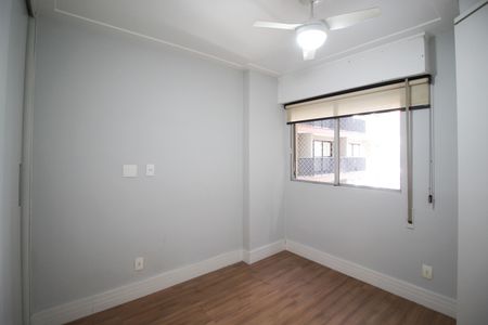 Apartamento para alugar com 74m², 2 quartos e 1 vaga Apartamento para alugar com 74m², 2 quartos e 1 vagaQuarto