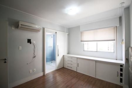 Apartamento para alugar com 74m², 2 quartos e 1 vaga Apartamento para alugar com 74m², 2 quartos e 1 vagaSuíte