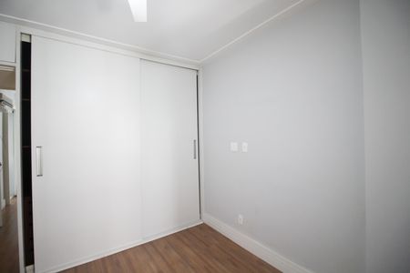 Quarto de apartamento para alugar com 2 quartos, 74m² em Indianópolis, São Paulo