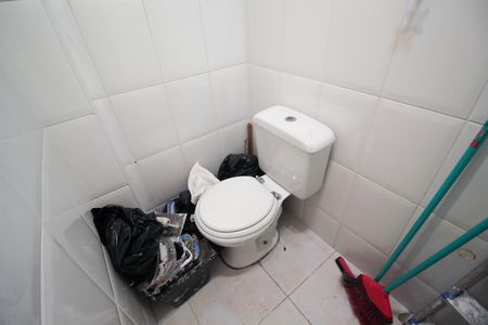 Apartamento para alugar com 74m², 2 quartos e 1 vaga Apartamento para alugar com 74m², 2 quartos e 1 vagaBanheiro de serviço