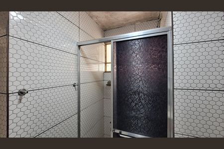 Apartamento para alugar com 55m², 2 quartos e 2 vagas Apartamento para alugar com 55m², 2 quartos e 2 vagasBanheiro