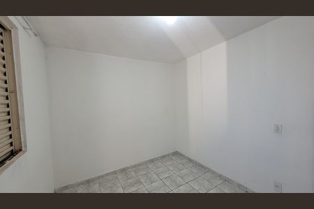Quarto 01 de apartamento para alugar com 2 quartos, 55m² em Pedreira, Itaquaquecetuba