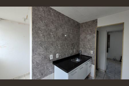 Apartamento para alugar com 55m², 2 quartos e 2 vagas Apartamento para alugar com 55m², 2 quartos e 2 vagasCozinha