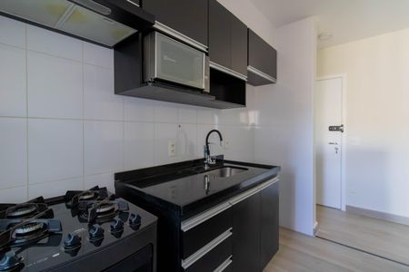 Cozinha de apartamento para alugar com 2 quartos, 68m² em Jardim Flor da Montanha, Guarulhos