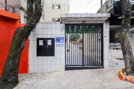 Apartamento para alugar com 64m², 2 quartos e sem vagaFachada