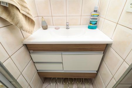 Apartamento para alugar com 64m², 2 quartos e sem vagaBanheiro