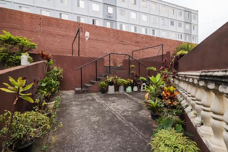 Apartamento para alugar com 64m², 2 quartos e sem vagaÁrea externa