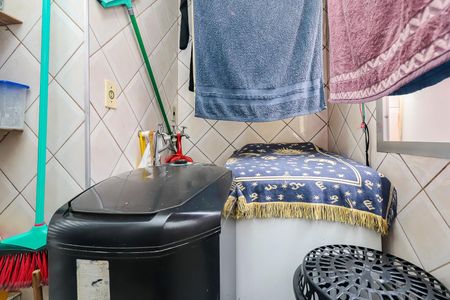 Apartamento para alugar com 64m², 2 quartos e sem vagaÁrea de Serviço