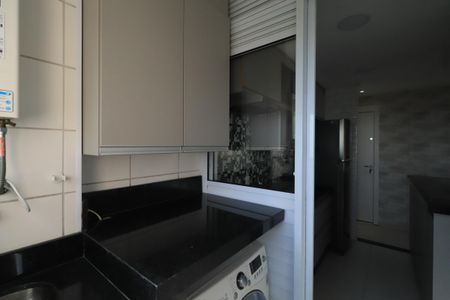 Apartamento para alugar com 55m², 2 quartos e 1 vagaÁrea de Serviço