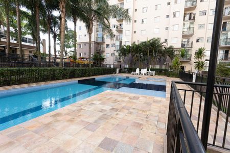 Apartamento à venda com 64m², 3 quartos e 1 vaga Apartamento à venda com 64m², 3 quartos e 1 vagaÁrea comum - Piscina