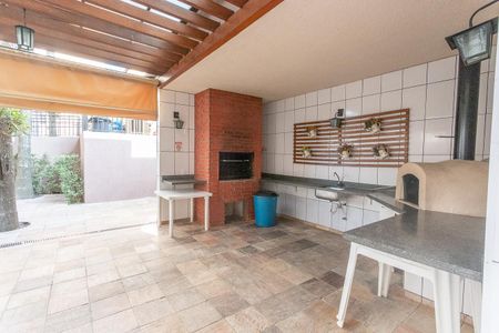 Apartamento à venda com 64m², 3 quartos e 1 vaga Apartamento à venda com 64m², 3 quartos e 1 vagaÁrea comum - Churrasqueira