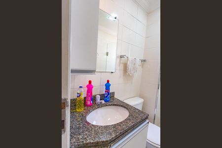 Apartamento à venda com 64m², 3 quartos e 1 vaga Apartamento à venda com 64m², 3 quartos e 1 vagaBanheiro