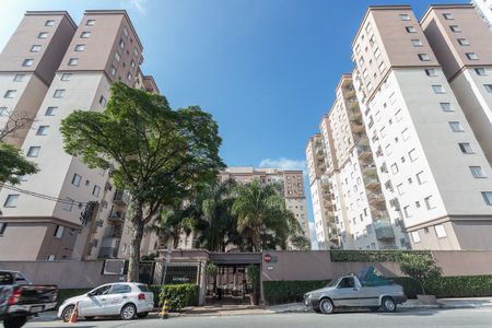 Fachada  de apartamento à venda com 3 quartos, 64m² em Centro, Diadema
