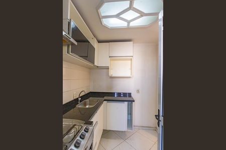 Apartamento à venda com 64m², 3 quartos e 1 vaga Apartamento à venda com 64m², 3 quartos e 1 vagaCozinha