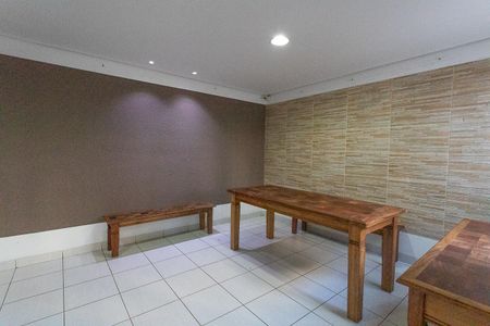 Apartamento à venda com 64m², 3 quartos e 1 vaga Apartamento à venda com 64m², 3 quartos e 1 vagaÁrea comum - Salão de festas