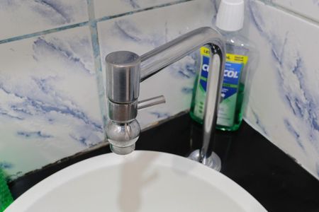 Apartamento para alugar com 49m², 2 quartos e 1 vaga Apartamento para alugar com 49m², 2 quartos e 1 vagaBanheiro
