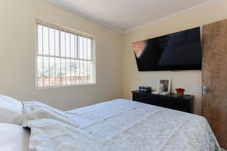 Quarto 1 de apartamento para alugar com 2 quartos, 49m² em Jardim Vista Alegre, São Paulo